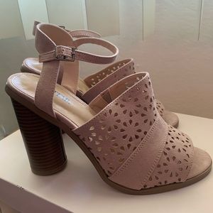 Just Fab block heels